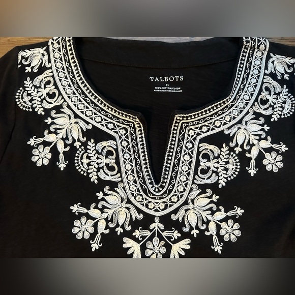 Talbots Embroidered Tunic Top Black White Floral Boho 3/4 Sleeve Size M - Picture 4 of 7